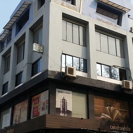Hotel Cg Plaza Ahmedabad Exterior foto